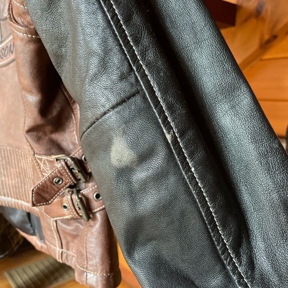 Harley-Davidson Brown and Black Leather Jacket - Picture 6 of 7